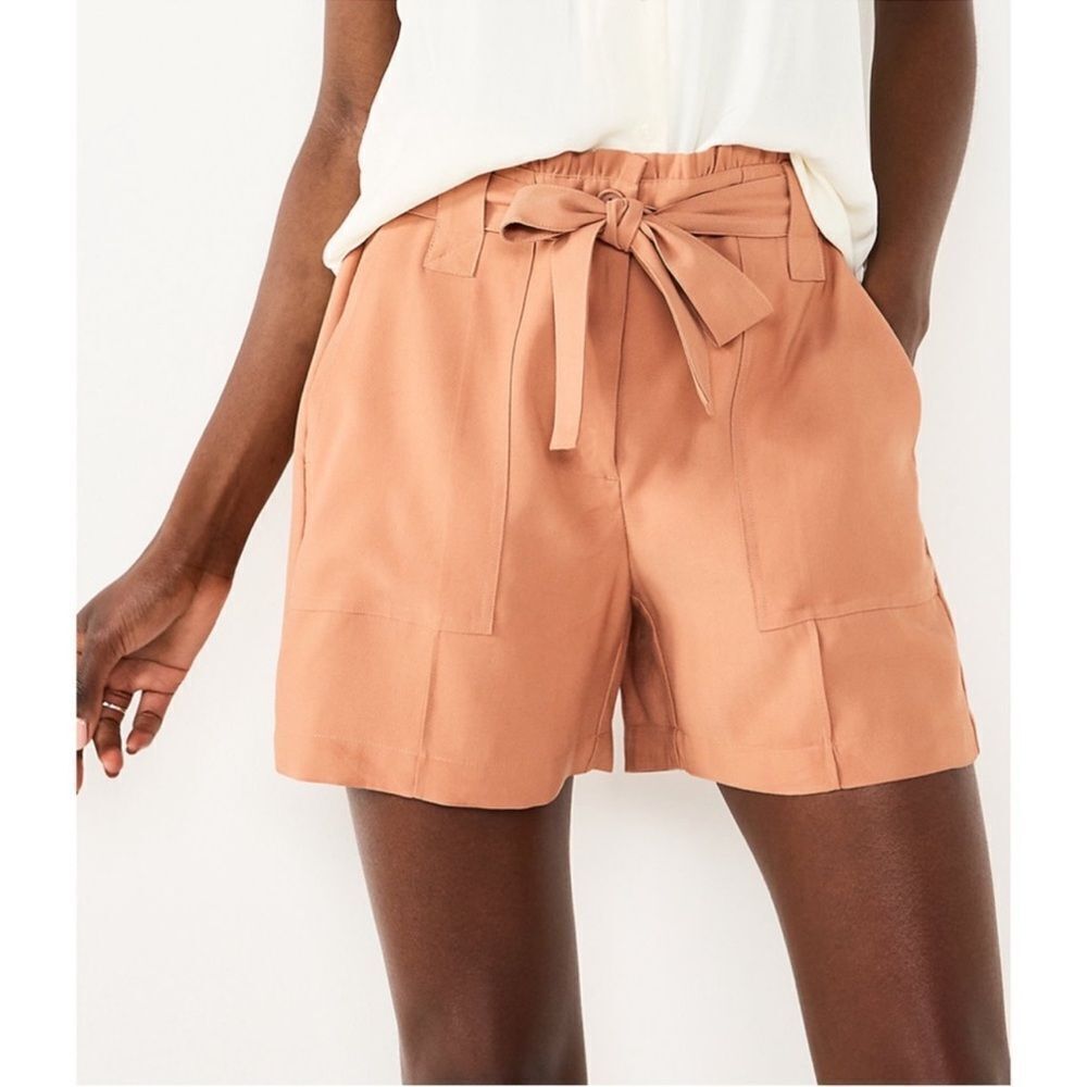 Nine West Mocha High Waist Paper Bag Shorts NWT Size Large Rust Brown